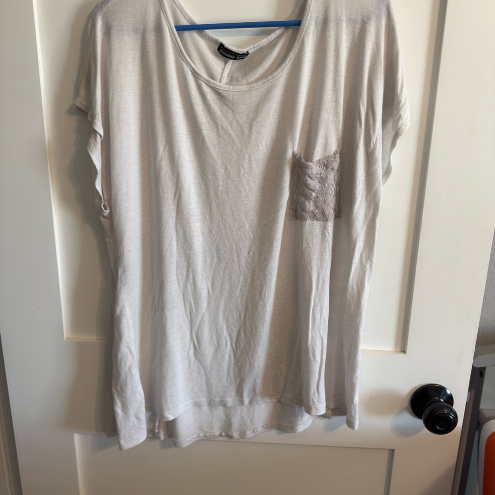 Casual Cream Short Sleeve Women's Tee